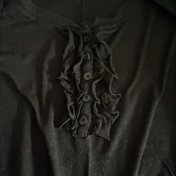 Old Navy Ruffle Top - Picture 3 of 3